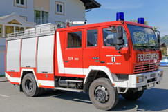 Tankloeschfahrzeug-mit-Allradantrieb-TLFA-3000