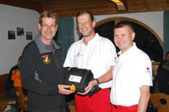 Defibrillator-fuer-die-Feuerwehr-Brixen